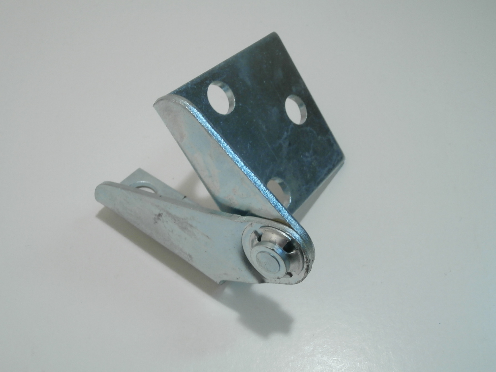 Hood Hinge Right, 63-67